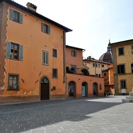 Le Corti